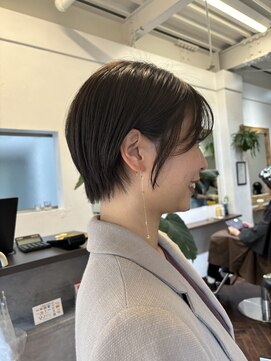 ラレイ(Lalei) 丸みショート/ショートヘア/オリーブカラー