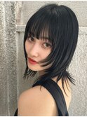 顔周りレイヤーカットくびれヘアミルクティーベージュカラー