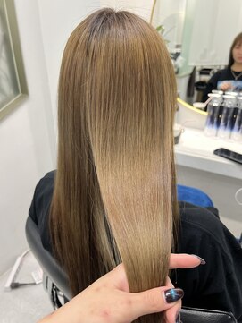 トランス(TRUNS) 髪質改善ULTOWAトリートメント