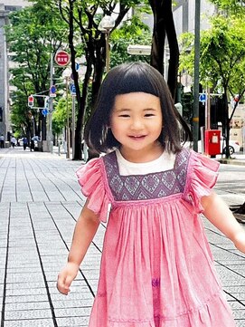 メリケンビューティーパーラー コウベ(MERICAN BEAUTY PARLOR KOBE) 似合わせカットイメチェンぱっつん前髪キッズカットボブ