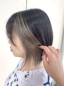 ネオリーブセブン 御茶ノ水店(Neolive 7) ベージュ×インナーカラー