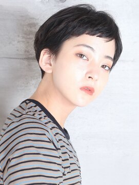 ビュートリアム ギンザ(BEAUTRIUM) ベリーショート/クセを活かした/スキバサミを使わないカット