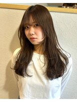 リト(riTo)&nbsp;20代30代オリーブグレージュくびれヘア韓国レイヤーロング