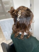 アトリエ(Atelier) ハーフお団子ヘア 結婚式にも〇