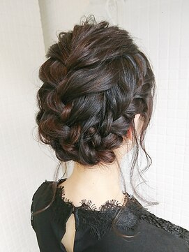 アンククロス 表参道(ANKH CROSS) 【お呼ばれアレンジ】おくれ毛×編み込みシニヨン