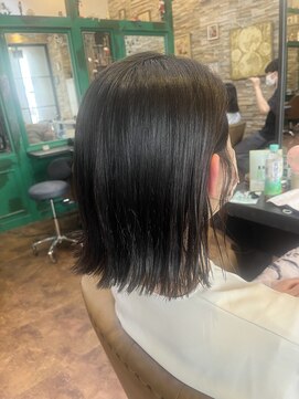 ヘアーラウンジ アンフィ 井土ヶ谷(Hair Lounge Anphi) インナー刈り上げヘア