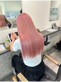 ピンクベージュ