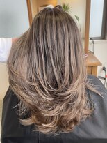 シェリー(Che'ri)&nbsp;バタフライレイヤー×バレイヤージュ/和田