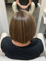アフロディーテ(hair make aphrodite) オーガニックカラー×白髪ぼかしハイライト×丸みショートボブ