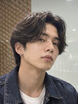 オアシスアヴェダ ザ・ペニンシュラ東京(OASIS AVEDA)&nbsp;メンズヘア・センターパート・メンズパーマ・ヘッドスパ銀座