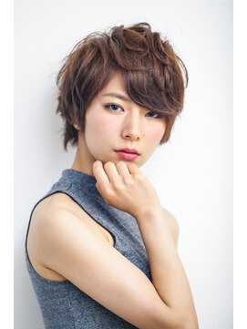 メルクマール(MERKMAL) エレガントなコンパクトショート