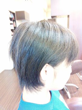 ヘアメイク ビス(Hair Make Bis.) ショートスタイル