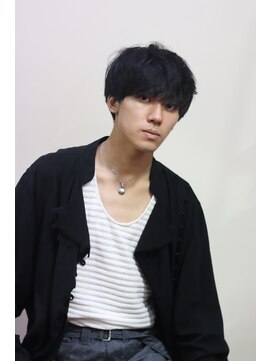 ブークル(boucle) バングで魅せる！雰囲気マッシュ