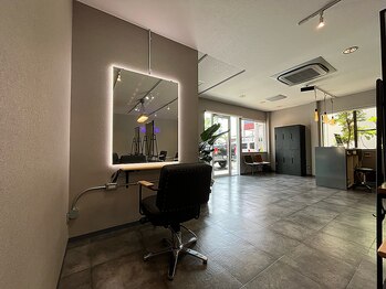 ウユ(uhyu)の写真/メンズカットならおまかせ!カットだけじゃなく、カラーやパーマでイメチェンも叶う☆扱いやすさも◎