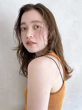 アイティーバイアルバム 松戸店(IT by ALBUM) ミディアムレイヤー_外ハネボブセクションカラー_88503