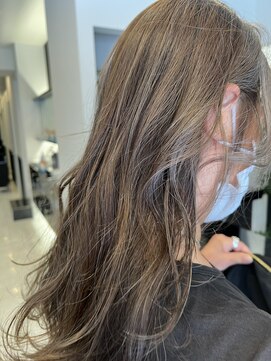 ディーヘアーデザイン(d.HAIR DESIGN) 【ヴィラロドラ】クールベージュ