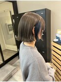 ボブ×インナーカラー