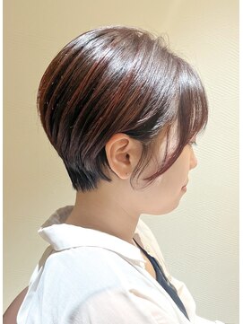 ベロー(BeLLo) 耳掛け/くびれショート/ショート/20代/丸み