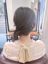 ジラ ヘアアンドメイク(girra HAIR&MAKE) ヘアアレンジ