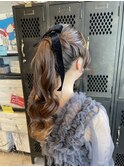 お呼ばれヘア　まとめ髪　ポニーテール　ミディアムロング