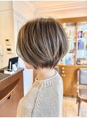 大人ショートボブハイライトショート小顔ショート