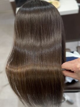 コビーバイジーナ 梅田茶屋町(Coby by Zina) 手で乾かしただけ＊縮毛矯正＊【Coby by Zina】