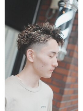 ラフカッターズZ 町田店 ツイスパ【町田/理容室/床屋/顔剃り/シェービング】