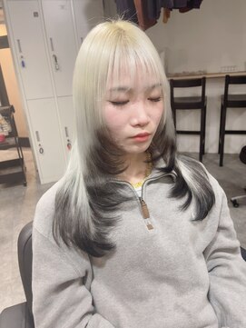 ラフ(LAFF) 抜きっぱなしブロンド/レイヤーカット/裾カラー