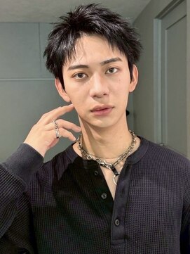 ファルベ(Farbe) フェザーパーマ/サーフカール/刈り上げセンターパート/波巻き