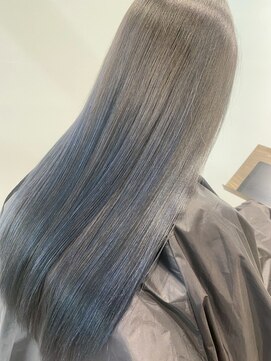 カームバイフォレスト 三郷中央(Calm by Forest.) グレー+ブルーグラデーションカラー