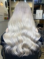 ラピス 横浜(Lapis) ホワイトカラーブリーチカラー髪質改善