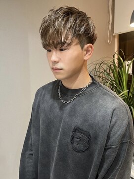 オーセンヘア(AUTHEN.HAIR) メンズ刈り上げハイトーンショート【仙台】