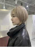 ショートボブ