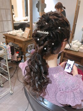 着付けヘアセット専門店 ウィズ(With) ローポニー