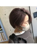 ショートボブ×ラベンダーグレージュ