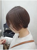 プツンとショートボブ