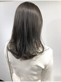 ◎赤みのない透け感グレージュ