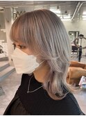 ウルフカット ダブルカラー ホワイトシルバー ケアブリーチ