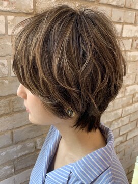 スリークヘア(SLEEK hair) ふんわりショート