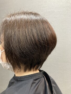 ルシードスタイル アウラ 松戸市五香(LUCIDO STYLE Aura) 前下がりボブ