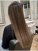 美髪ストレートカット/毛先グラデーション