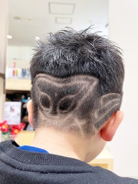 デザイニングヘアードゥ(designing hair Deux) キッズショート仮面ライダーガヴバリアート