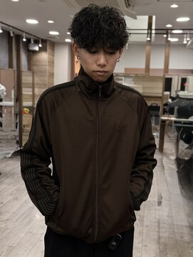 ジゼル(gisele) 波巻きスパイラルメンズパーマ