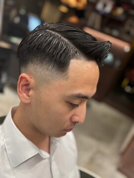 フォーコーナーズカットショップスリーセント 栄(FourCornersCutShop 3/cent) サイドパート