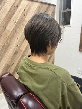 ライズ(RYES) ショートウルフ