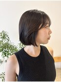 ぱつっとボブヘア