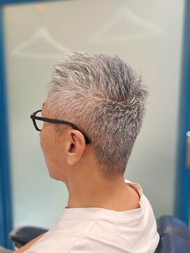 ハヤセ イオンスタイル検見川浜店 カット