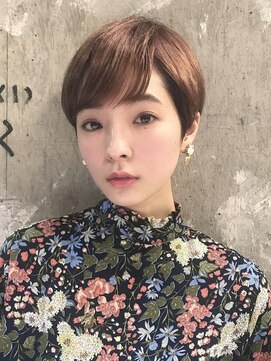 ロビー 青山(ROBBY) ベリーショート/耳だしショート/大人ショート/40代50代60代