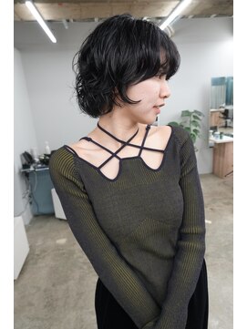 コエ(koe') ボブウルフ×パーマ◎