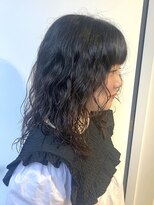 ココ 本八幡(KOKO)&nbsp;顔周りレイヤーカットイメチェン黒髪パーマ